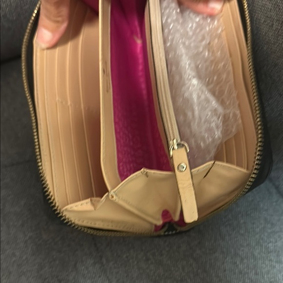 Kate Spade Black Leather Wallet - Picture 4 of 10